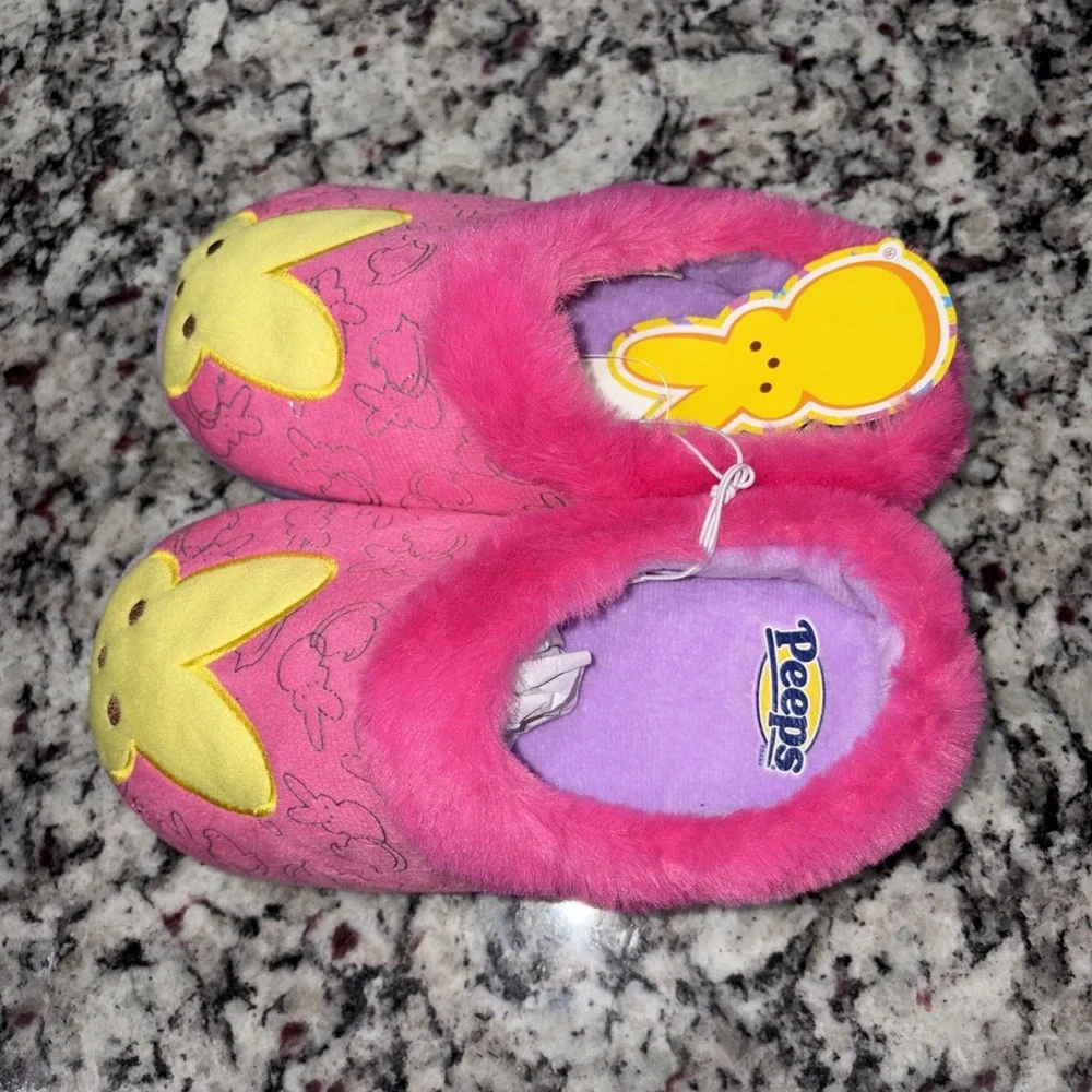 Peeps Slippers‎ Girls Size 13-1 Pink Yellow Slip On Faux Fur Lined Plush Shoes